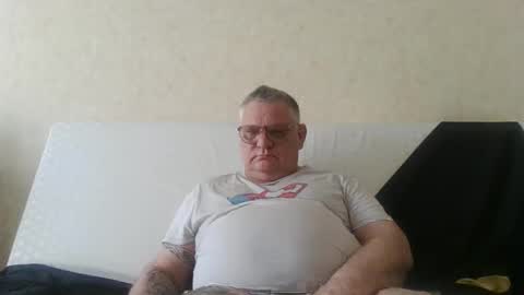Snapshot of thierrysymp chatting on April 2026 04:11:02 PM Thierrysymp online show from April 2026 04:11:02 PM