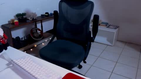 thieves_us online show from November 2025 09:14:02 PM