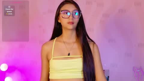 Eva  online show from April 2026 01:15:02 PM