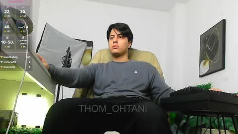 Snapshot of thom_ohtani chatting on June 2026 07:08:02 PM thom_ohtani online show from June 2026 07:08:02 PM