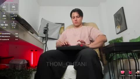 Snapshot of thom_ohtani chatting on June 2026 05:30:01 AM thom_ohtani online show from June 2026 05:30:01 AM