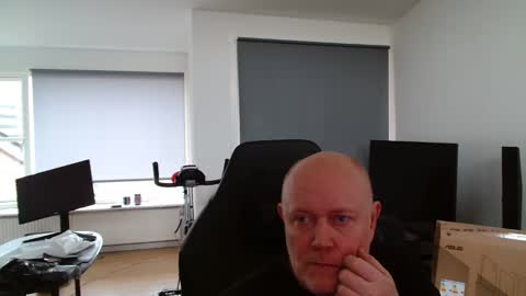 thomas315627 online show from March 2026 02:54:02 PM