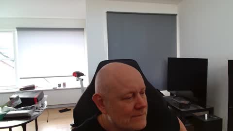 thomas315627 online show from April 2026 11:35:01 AM