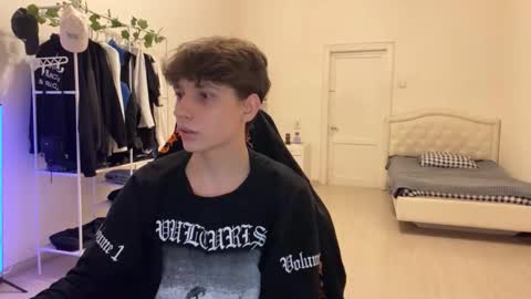 Thomas Hill online show from November 2025 07:15:01 PM