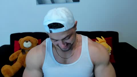 Thomas Brandon online show from February 2025 02:06:02 AM