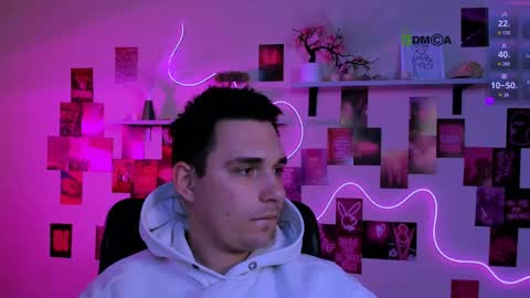 thomas_crow online show from April 2026 02:51:02 AM