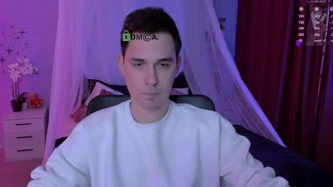 thomas_crow online show from April 2026 08:39:01 AM