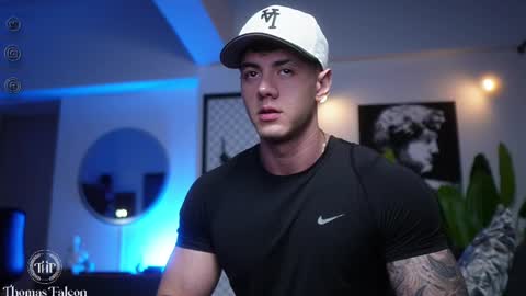 Thomas Falcon online show from February 2025 03:29:01 AM