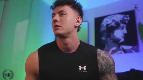 Thomas Falcon online show from December 2025 10:58:01 PM