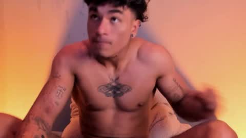 Snapshot of thomas_fit1 chatting on January 2025 04:46:01 PM Thomas 3 JUST STAY AND BE MY LAST LOVE online show from January 2025 04:46:01 PM