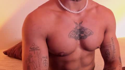 Snapshot of thomas_fit1 chatting on January 2025 03:34:02 AM Thomas 3 JUST STAY AND BE MY LAST LOVE online show from January 2025 03:34:02 AM