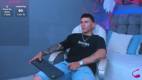 Thomas online show from November 2025 03:58:02 PM