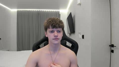 Tomas online show from March 2026 11:43:02 PM