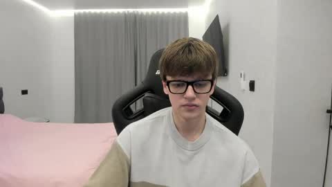 Tomas online show from May 2026 06:48:02 PM