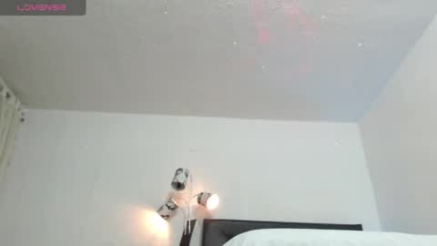 Snapshot of thomasjons chatting on May 2026 03:13:01 AM thomasjons online show from May 2026 03:13:01 AM