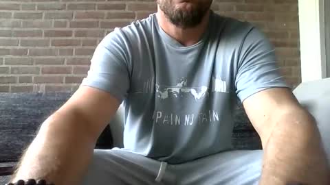 Snapshot of thomasonnl chatting on May 2026 05:32:02 PM thomasonnl online show from May 2026 05:32:02 PM