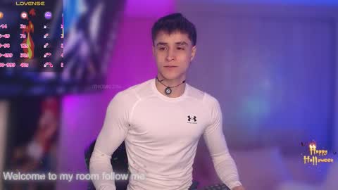 Thom Klein online show from October 2025 10:12:01 AM