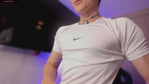 Thom Klein online show from April 2026 08:02:02 PM