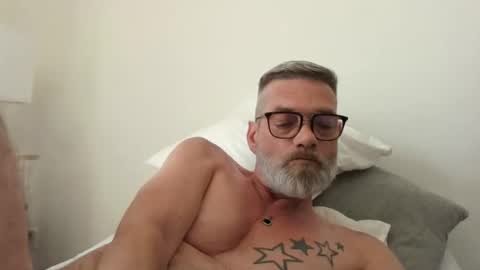 Snapshot of thomster1972good chatting on April 2026 01:20:01 PM Tom online show from April 2026 01:20:01 PM