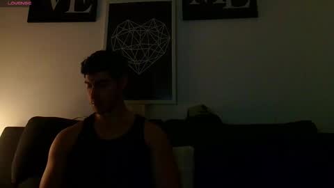 thomylov online show from December 2025 03:57:01 AM