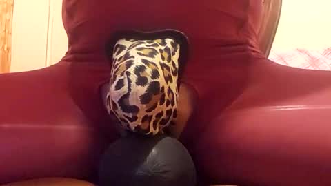 Thongsandstocking online show from October 2025 12:11:02 AM