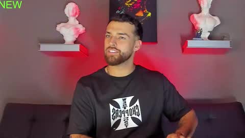 thor_evans online show from December 2025 11:24:01 PM