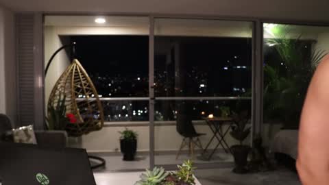 Sebastian online show from January 2025 03:04:02 AM