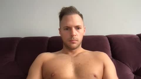 Snapshot of thorhh1991 chatting on October 2025 12:14:02 PM thorhh1991 online show from October 2025 12:14:02 PM