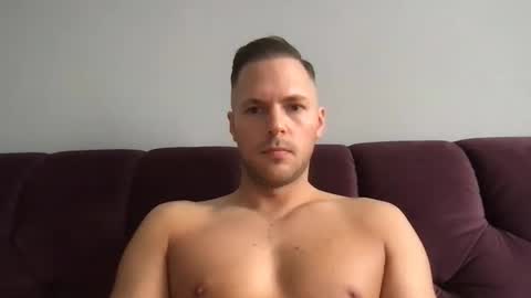 Snapshot of thorhh1991 chatting on October 2025 10:57:02 AM thorhh1991 online show from October 2025 10:57:02 AM