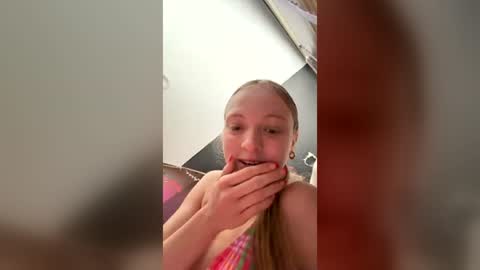 Snapshot of thornablyss chatting on June 2026 04:38:02 PM thornablyss online show from June 2026 04:38:02 PM