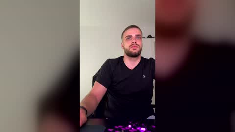 Snapshot of thorodinson03 chatting on June 2026 04:17:02 PM thorodinson03 online show from June 2026 04:17:02 PM