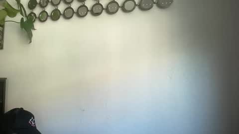 throatyygoat online show from September 2025 10:24:01 PM