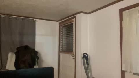 throatyygoat online show from April 2026 02:45:01 AM