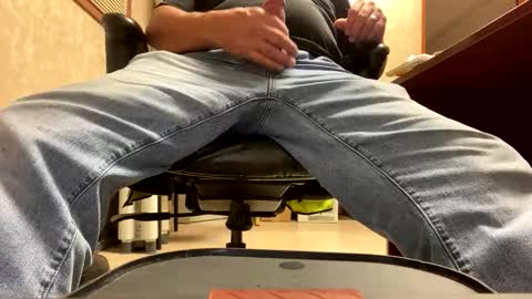 Jim online show from November 2025 02:46:01 PM