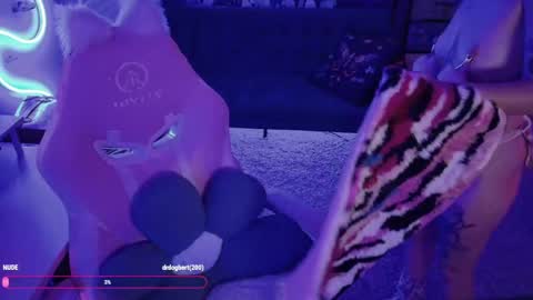 Snapshot of throttlekitten chatting on May 2026 01:56:01 AM throttlekitten online show from May 2026 01:56:01 AM