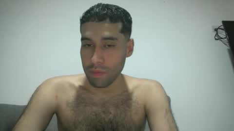 Snapshot of throwawayyourgun chatting on February 2025 02:48:02 PM Luka online show from February 2025 02:48:02 PM