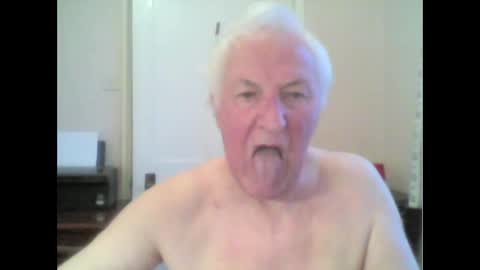 Snapshot of thruster99 chatting on January 2025 08:27:02 AM thruster99 online show from January 2025 08:27:02 AM