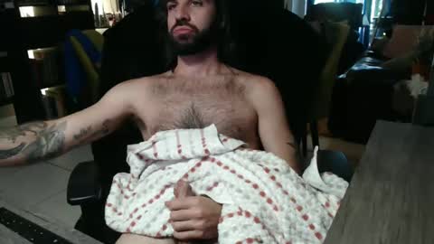 The Italian online show from November 2025 06:10:01 PM