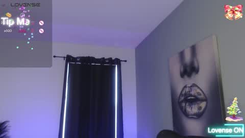 Tia Bella online show from December 2025 08:13:02 PM