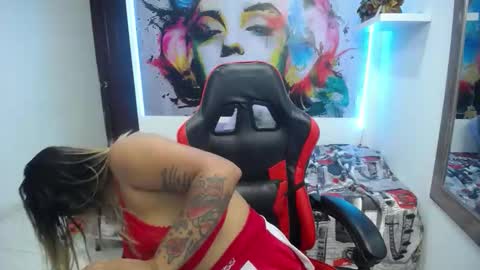 Snapshot of tiana_breeze chatting on September 2025 02:37:02 AM tiana_breeze online show from September 2025 02:37:02 AM