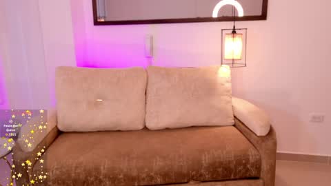 Tiana Cruz online show from March 2026 02:34:01 PM