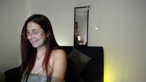 Snapshot of tiana_sweett chatting on June 2026 04:35:02 AM tiana online show from June 2026 04:35:02 AM