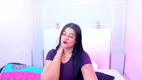 Snapshot of tianaglow26 chatting on September 2025 07:25:01 PM Tiana Luv Sins online show from September 2025 07:25:01 PM