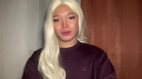 Ms. Tiara online show from April 2026 10:02:02 AM