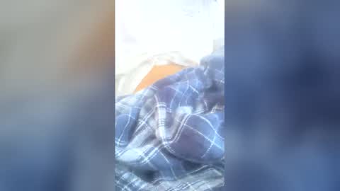 tiburon_8 online show from April 2026 10:23:02 PM