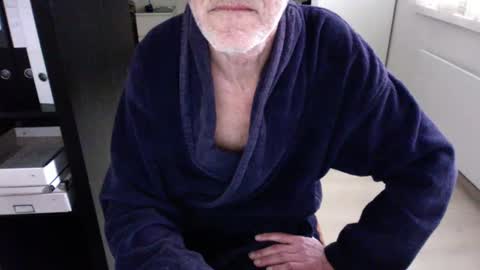 tiburzio online show from January 2025 08:13:01 AM