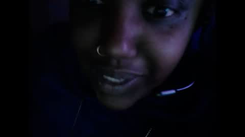 Tierra Henri online show from November 2025 02:38:01 PM