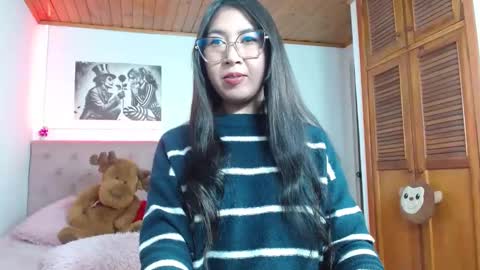 Snapshot of tifanny_squirt chatting on October 2025 02:11:02 AM Tifanny online show from October 2025 02:11:02 AM