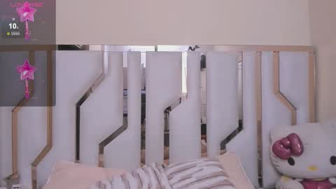    online show from December 2025 07:43:01 PM