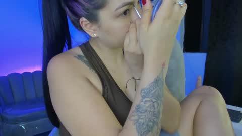 Snapshot of tifanywhite1_ chatting on July 2026 04:37:02 AM online show from July 2026 04:37:02 AM